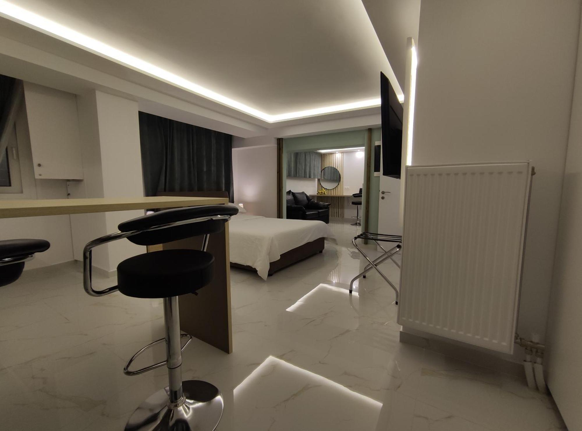Apartment 40 *